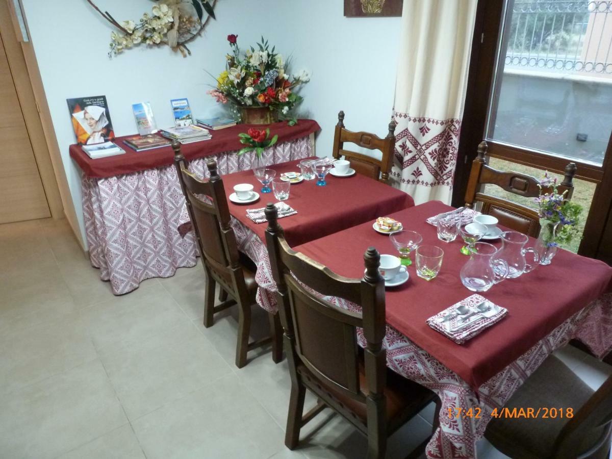 Emozioni D'Estate Acomodação com café da manhã Pula Exterior foto