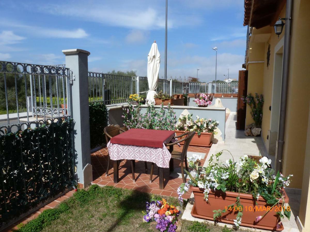 Emozioni D'Estate Acomodação com café da manhã Pula Exterior foto